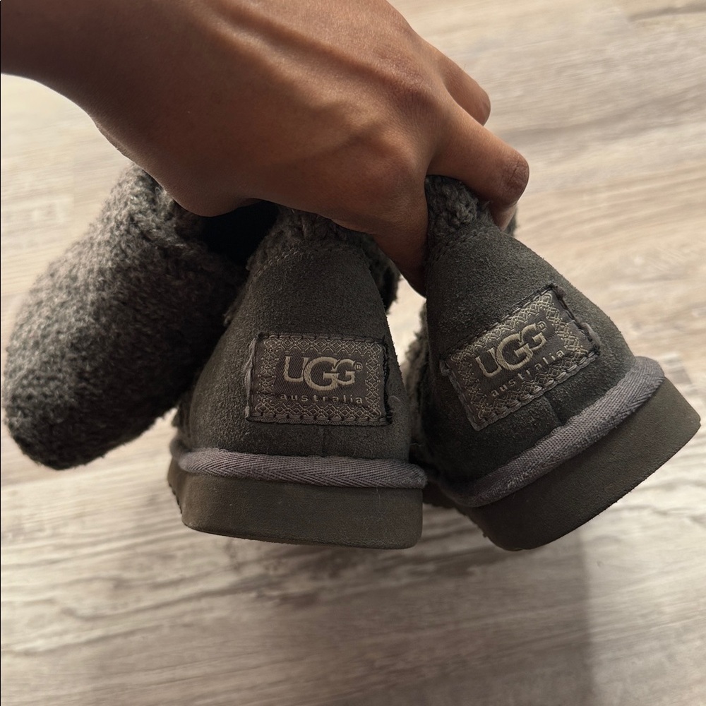 UGG Australia Classic Lattice Cardy Boot Tall Size 6 Women's Color Charcoal Grey - Picture 2 of 6